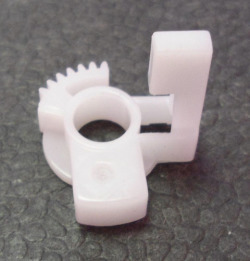 Флажок сброса картриджа Brother TN-2075