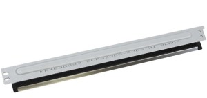 Дозирующее лезвие Samsung CLP-320 с уплотнителем (Hi-Black)